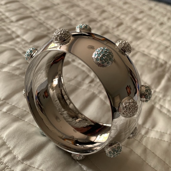 Ultra Rare Genuine Collector's Swarovski Cuff Bracelet - Picture 10 of 14